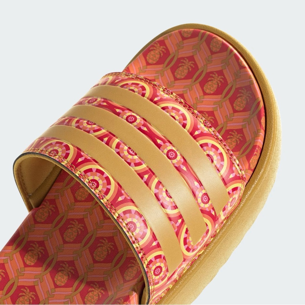 NWT Adilette Platform Slides Size 8